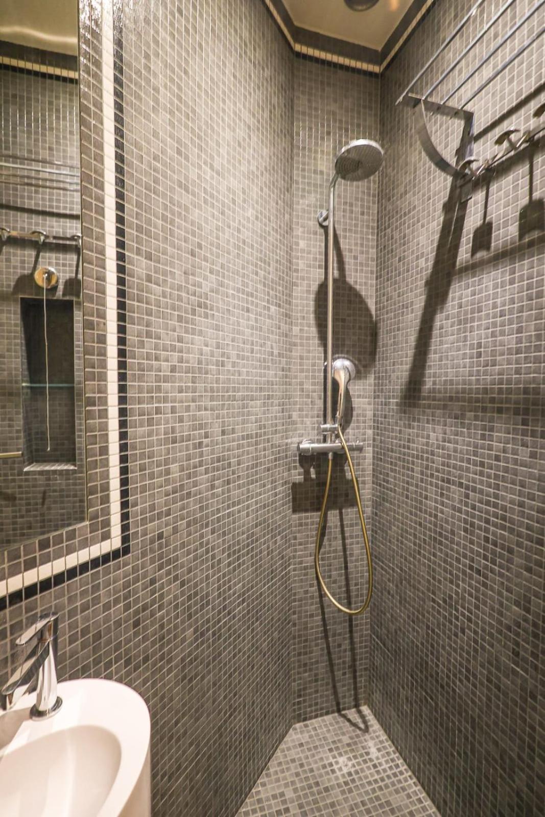 Elegant Appartement Climatise De 65 M2 Avec 2 Ch Paříž Exteriér fotografie